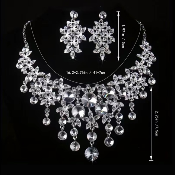 3 pcs set of  luxurious rhinestone necklaces and earrings jewelry. - Picture 2 of 5